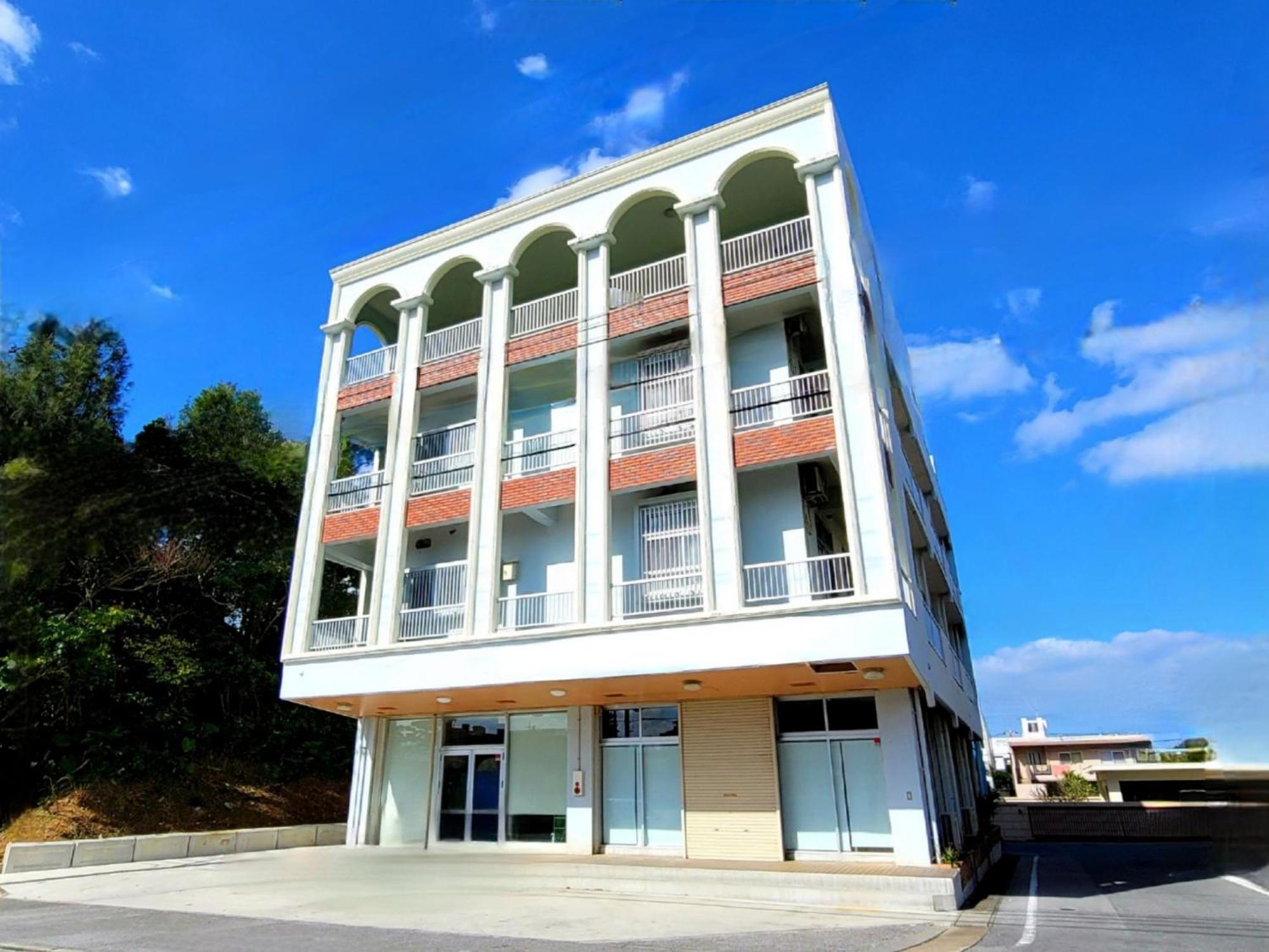 Villa Blu Okinawa Chatan 2-1 ヴィラブルー沖縄北谷2-1 "沖縄アリーナ徒歩圏内の民泊ホテル" Εξωτερικό φωτογραφία